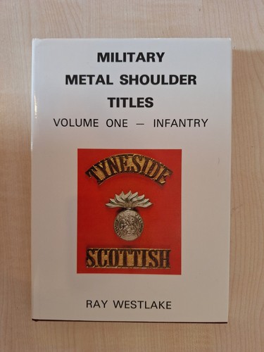 Military metal shoulder titles - shoulder,