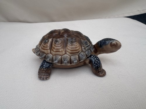 Vintage wade porcelain - wade,