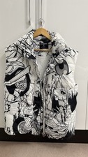 Bershka Black & White Anime