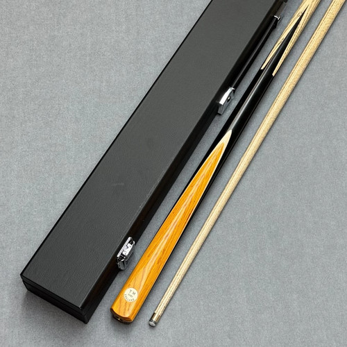 Taylor made two piece cue - made,