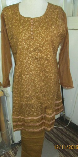 New beautiful shiny folwar - ,