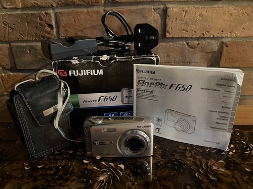Fujifilm finepix f650 6mp - fujifilm,
