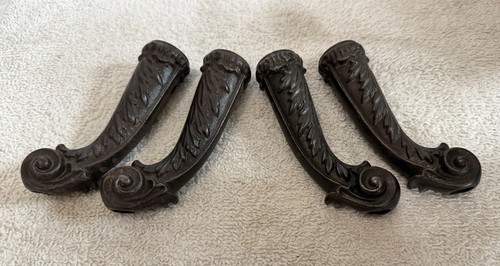 Set antique cast iron - of,