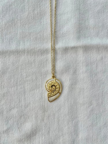 Gold plated white pearl