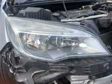 Vauxhall Astra Front Right