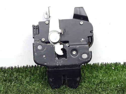57530ag010 trunk lock - 57530ag010,
