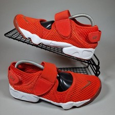 Nike Rifts Womens Size 5.5 Red