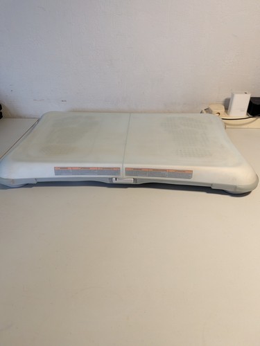 Nintendo wii fit balance board - nintendo,