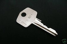 CLASSIC CAR FS KEYS, LOADS OF NUMBERS AVAILABLE, NEW