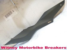 APRILIA RSV1000 RIGHT PANEL