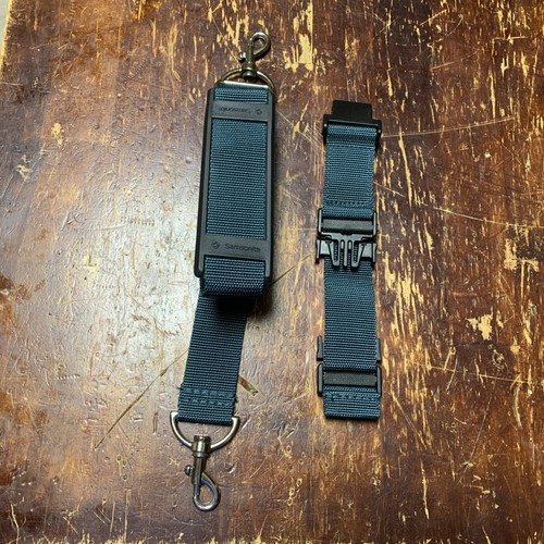 Samsonite luggage straps with