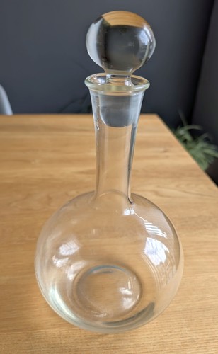 Vintage medium body wine - medium,