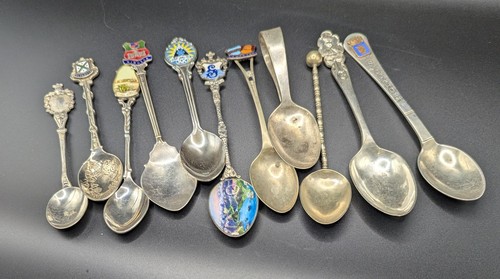 Vintage souvenir spoons - 11,