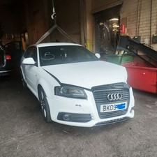 AUDI A3 8P S-LINE FL 2.0TDI