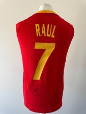 Signed RAUL Gonzalez Shirt -