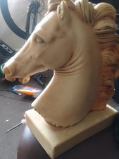 greek mardle horses bust .