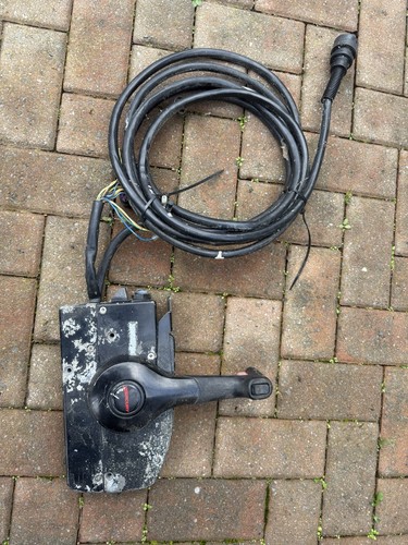 Mercury outboard engine - mercury,