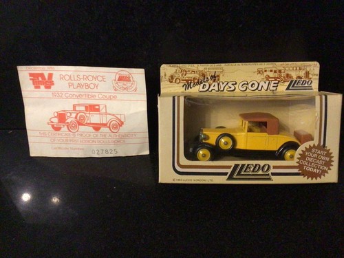 Die cast model - model, lledo