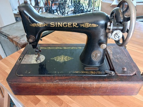 Antique singer 99k - antique, crank