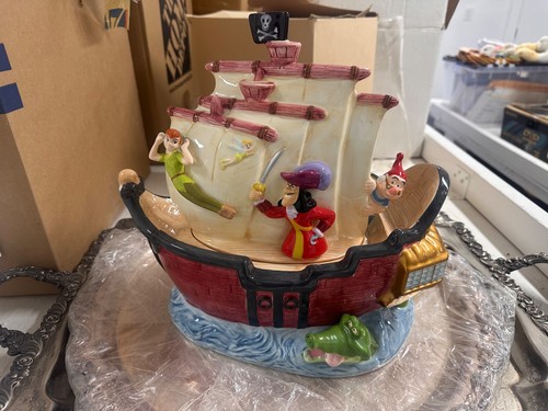 Captain hook peter pan disney - captain,