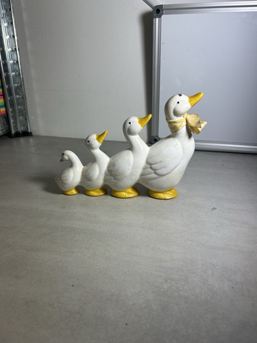 Vintage ceramic geese a - in,