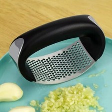 STAINLESS STEEL GARLIC CRUSHER