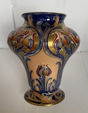 Beautiful William Moorcroft