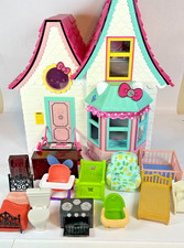 Hello Kitty & Friends