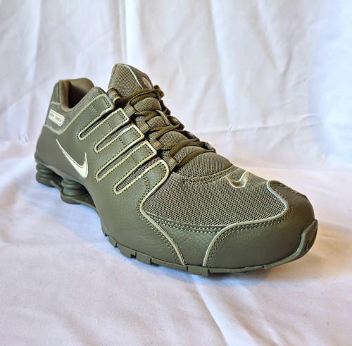Nike shox men low top - men’s,
