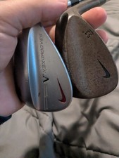 Good right Nike Victory red