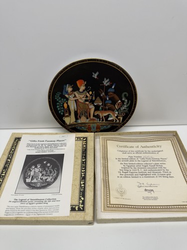 Tutankhamun collectors plate - collectors,