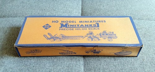1960 roco minitanks - 1960's, empty