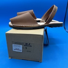 New in Box Pons by Avarcas USA