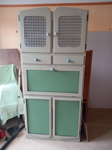 Vintage painted freestanding - vintage,