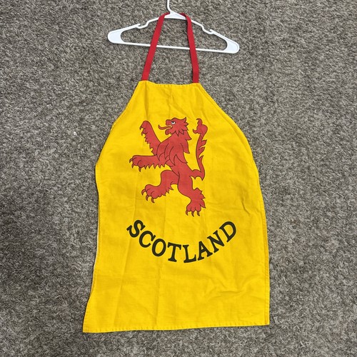 Scotland yellow and red bib - scotland,