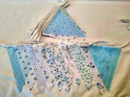 40ft blue floral fabric - blue,