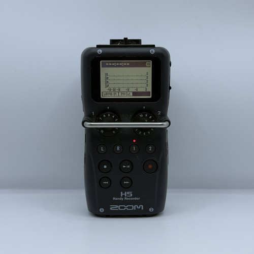 Zoom handy recorder - h5,