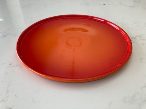 Creuset stoneware cake - le,