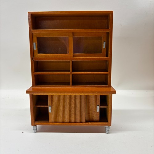 12th scale dolls house - scale,