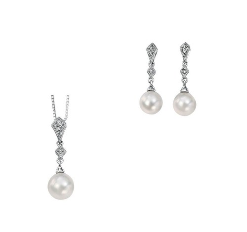 Vintage freshwater pearl - freshwater,