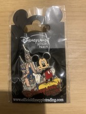 DRP Disney pin badge Mickey
