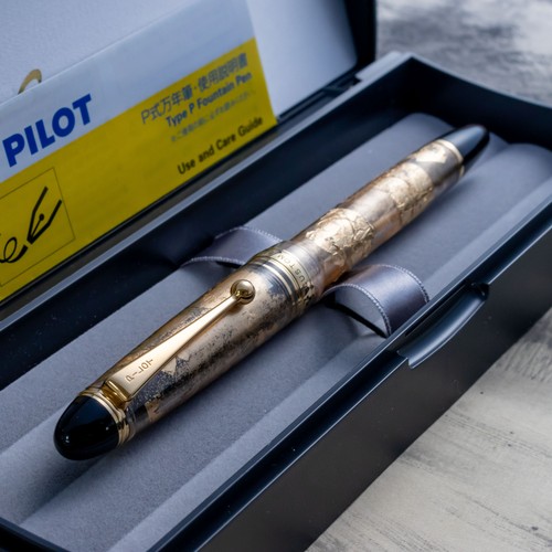 Customized pilot custom 823 - pilot,