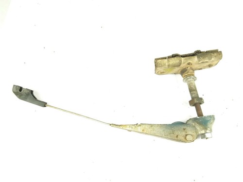 Front right windshield wiper - right,