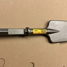 DeWalt Steel Asphalt tool