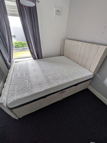 King size bed and - bed, emma