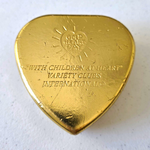 Small gold metal heart - gold,