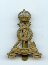 Labour Corps Cap Badge