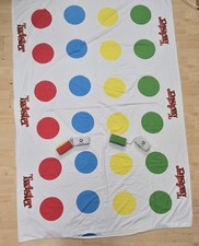Twister single duvet Cover & dice bedding bed hasbro games read full details 