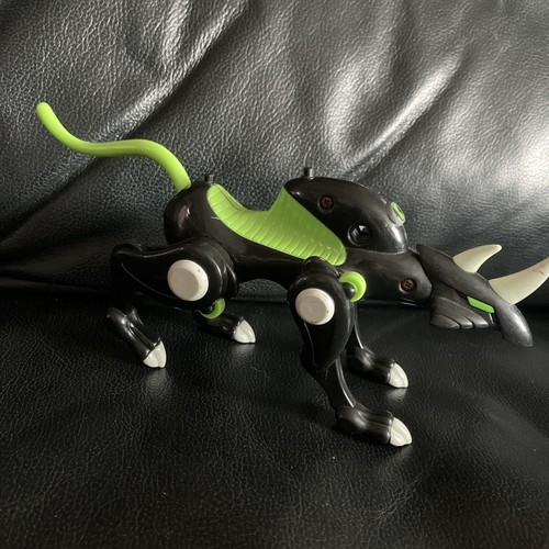 Alien vehicle creature ben - alien,