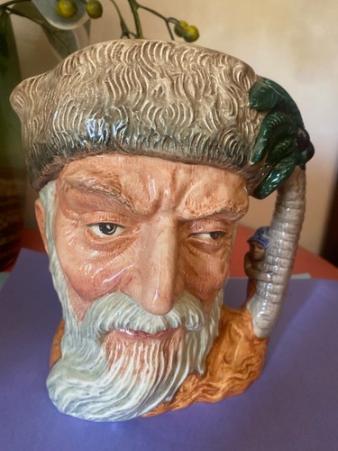 Royal doulton large character - royal,